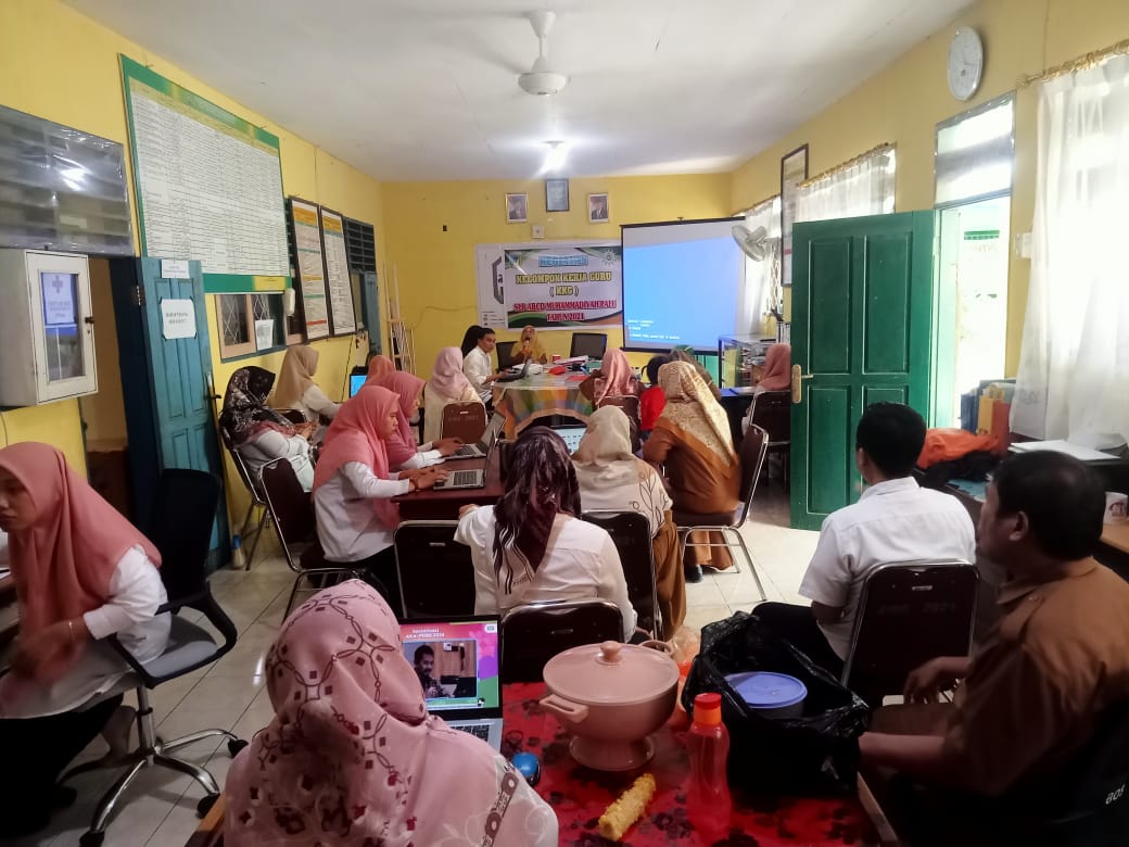 Pengimbasan Penyusunan Perangkat Ajar Kurikulum Merdeka di SLB ABCD Muhammadiyah